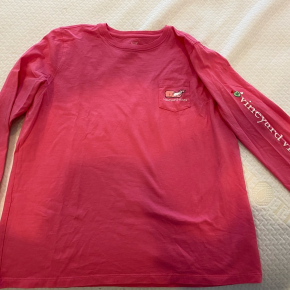 Vineyard Vines Pink Valentine’s Day Long Sleeve Tee- Size Large - Picture 1 of 10